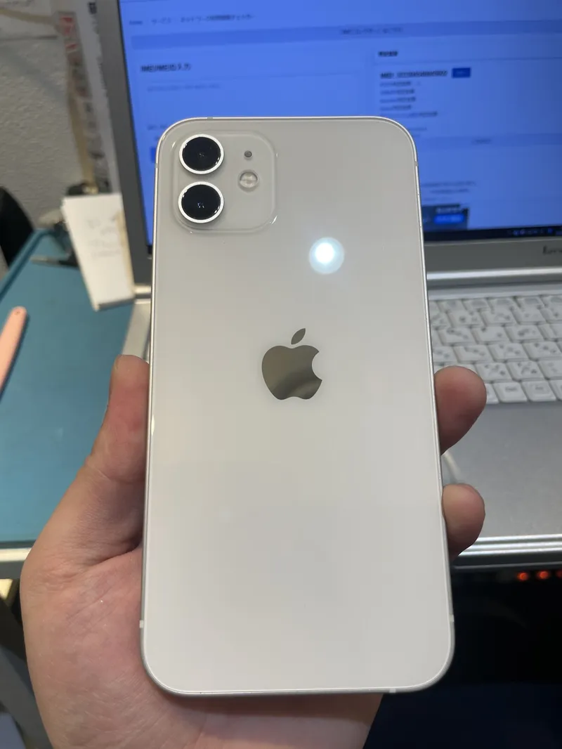 iPhone12 128GB ホワイト au△ 【広島パルコ店】