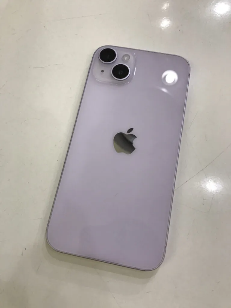 iphone iphone14Plus 買取 新品 未開封 査定 買取 査定 川崎 スマホ 128GB ブルー グラファイト パープル シルバー ホワイト グリーン 残債 分割 綺麗 減額 満足 iPhone修理工房 川崎日航店 日航ホテル 買取 買取クイック docomo Softbank KDDI au 中古品 黒点 傷 カメラモード 写真 レンズ サービス バッテリー 劣化 美品 ケース跡
