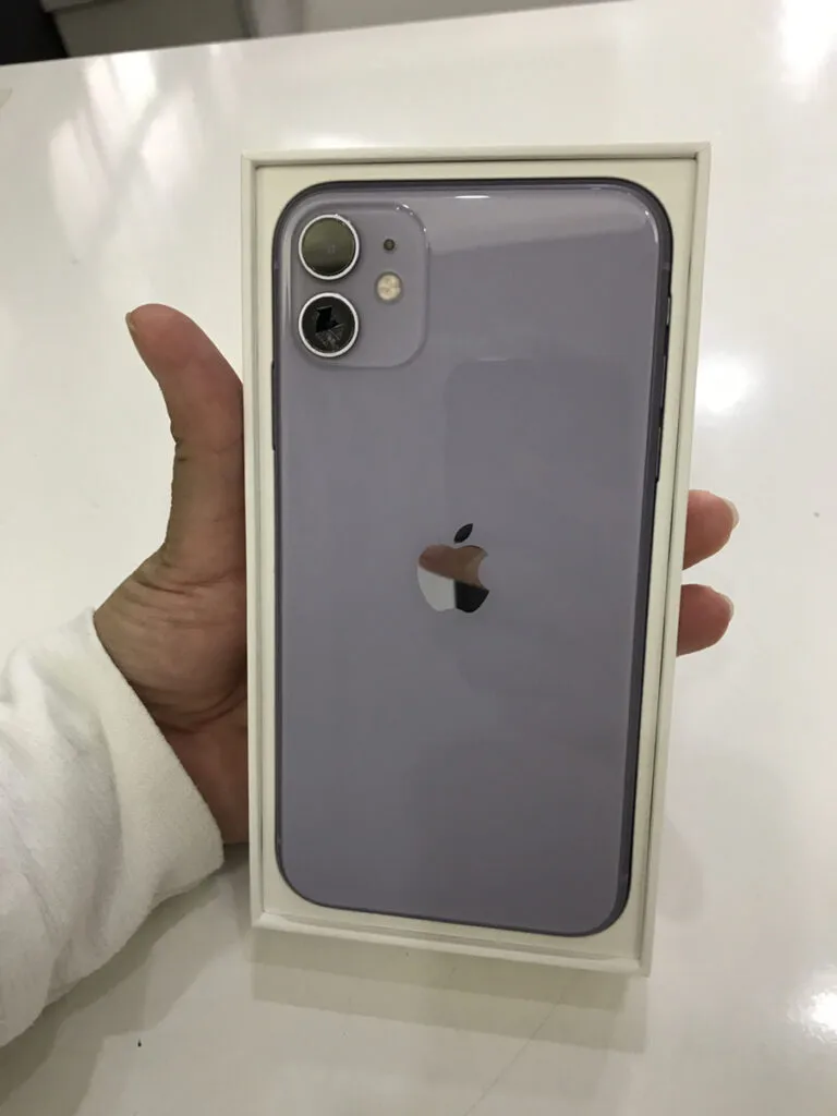 iphone iphone11 買取 新品 未開封 査定 買取 査定 川崎 スマホ 64GB ブルー グラファイト パープル シルバー ホワイト グリーン 残債 分割 綺麗 減額 満足 iPhone修理工房 川崎日航店 日航ホテル 買取 買取クイック docomo Softbank KDDI au 中古品 黒点 傷 カメラモード 写真 レンズ サービス バッテリー 劣化 美品 ケース跡