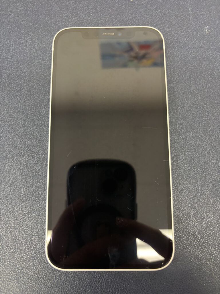 iPhone12画像