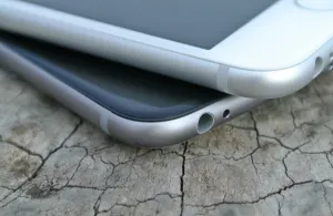 分割中スマホ