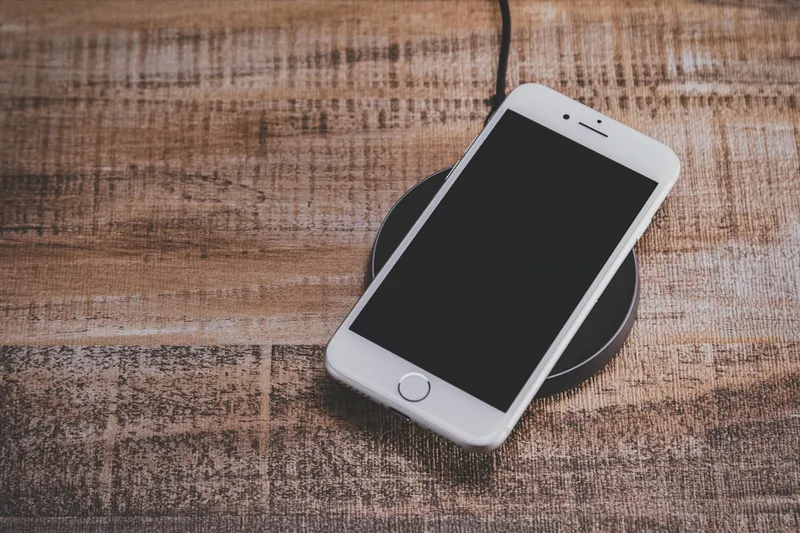 iPhone8ワイヤレス充電