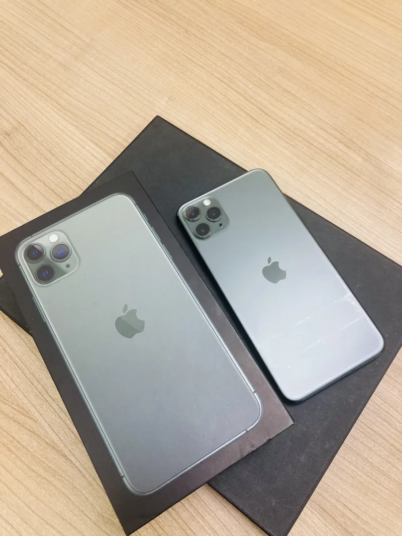 iPhone11ProMAX 256GB ドコモ △ 中古品