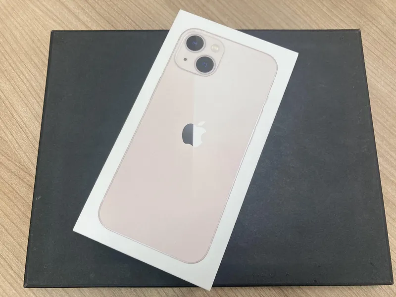 iPhone13 128GB SIMフリー 新品未使用品開封済み