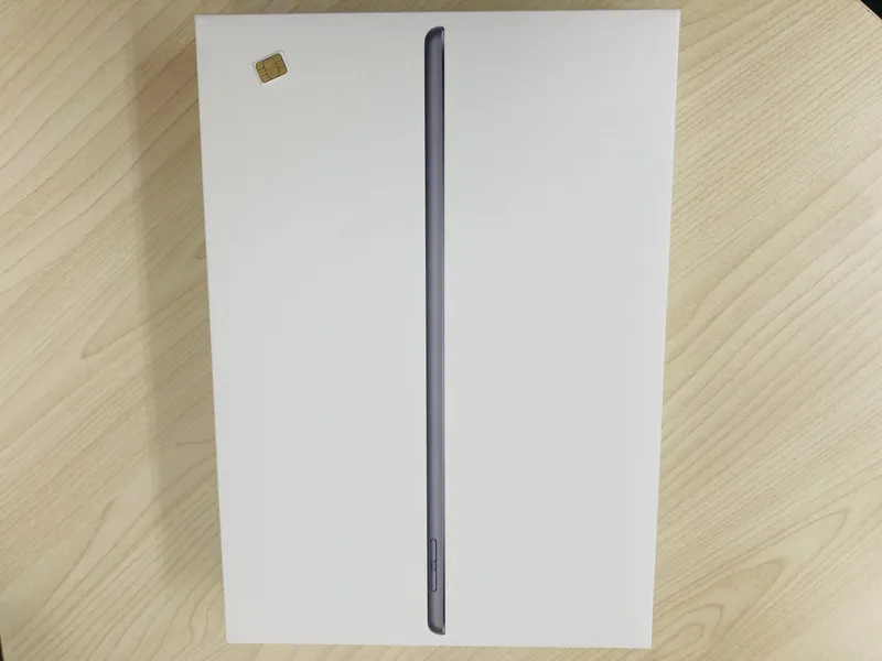 iPad第9世代 64 GB Wi-Fiモデル 中古品