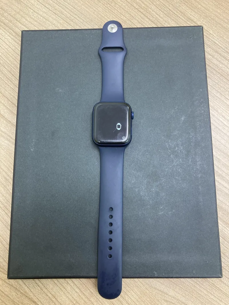 Appleウォッチシリーズ6 44mm 中古品