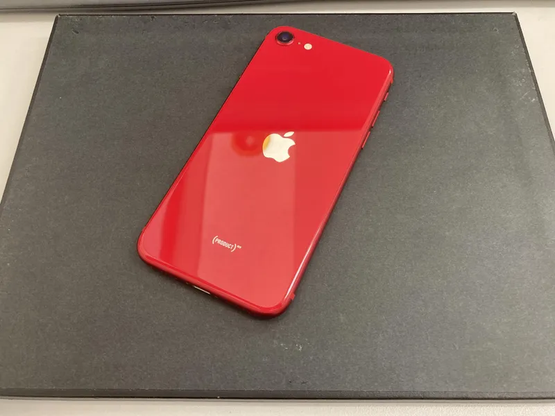 iPhoneSE2 256GB AppleSIMフリー 中古美品　本体のみ