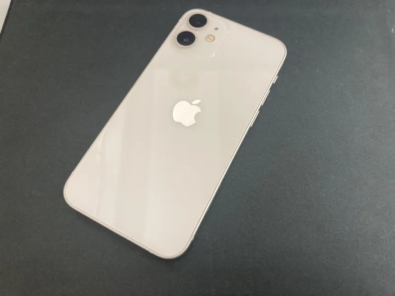 iPhone12mini 128GB au △ 中古品【所沢店】