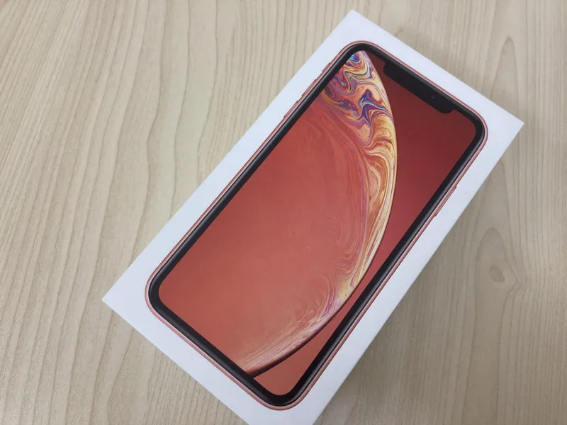 iPhoneXR 128GB au〇 中古品【所沢店】