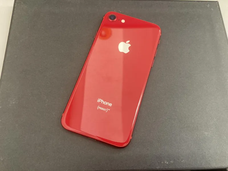 iPhone8 64GB ドコモ〇 SIMロック解除済み【所沢店】