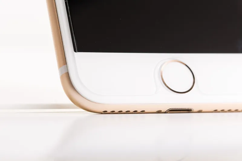 iPhone7 Plusホームボタン