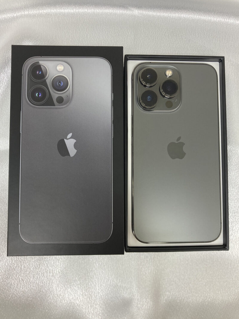 iPhone 13 Pro 256GB グラファイト docomo〇 【八王子店】