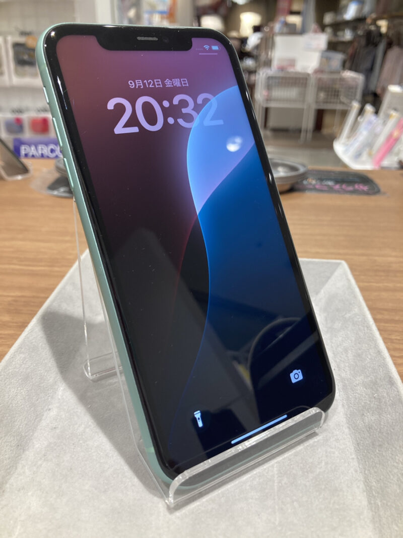 iPhone 11