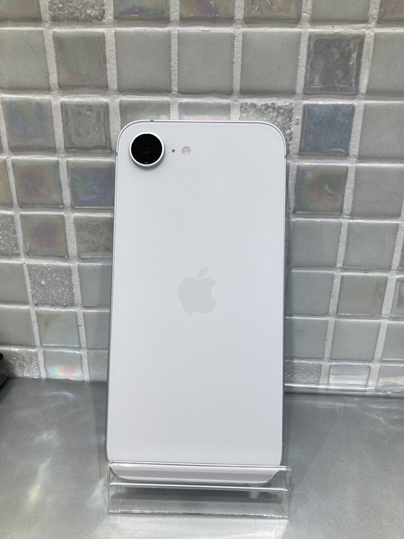 iPhone16e