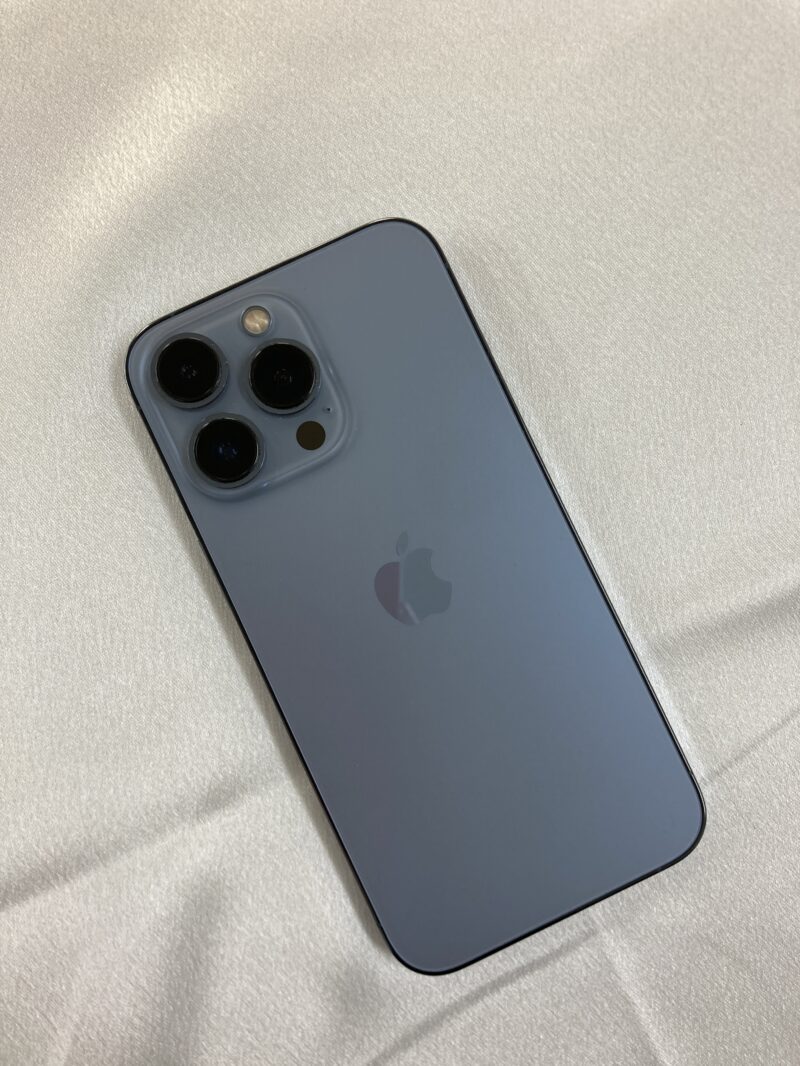 iPhone 13 Pro 256GB シエラブルー KDDI △ 【八王子店】