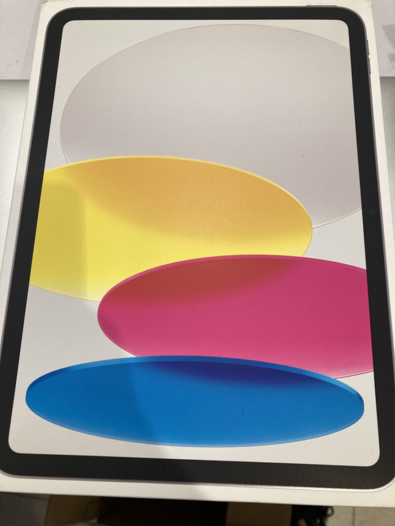 iPad(A16)第11世代　新品未開封品【COCO東急プラザ蒲田】