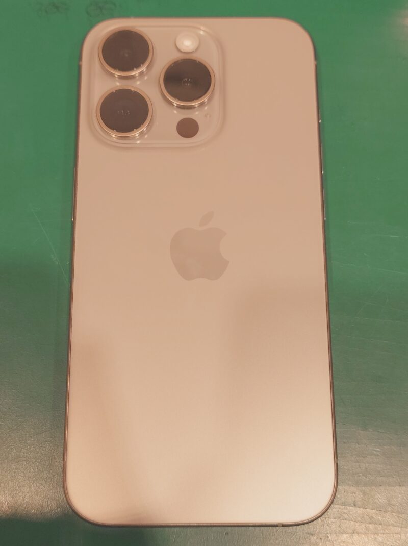 iPhone15Pro 256GB ナチュラルチタニウム SIMフリー 中古箱あり【横浜ビブレ店】