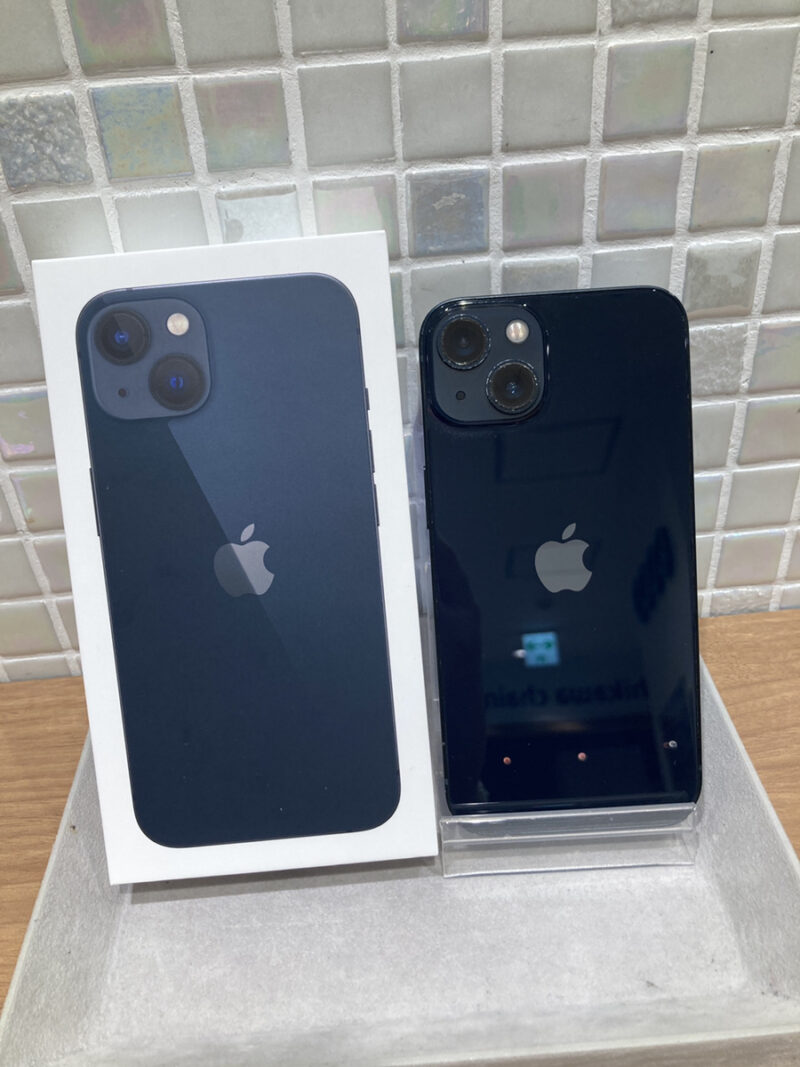 iPhone13