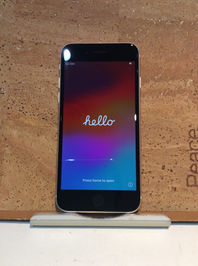 Apple iPhoneSE第3世代(アップル アイフォンスペシャルエディション2022)SIMフリー版,中古正常品【広島パルコ新館店】