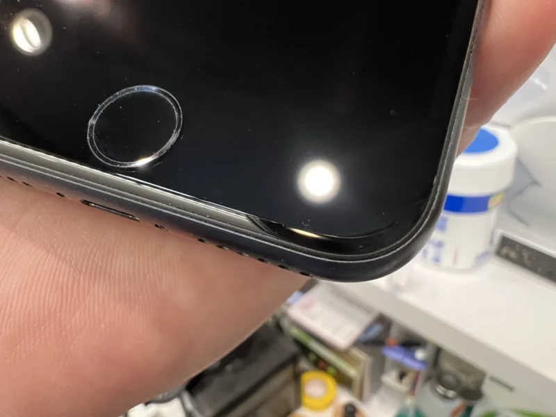iPhone SE (第3世代)