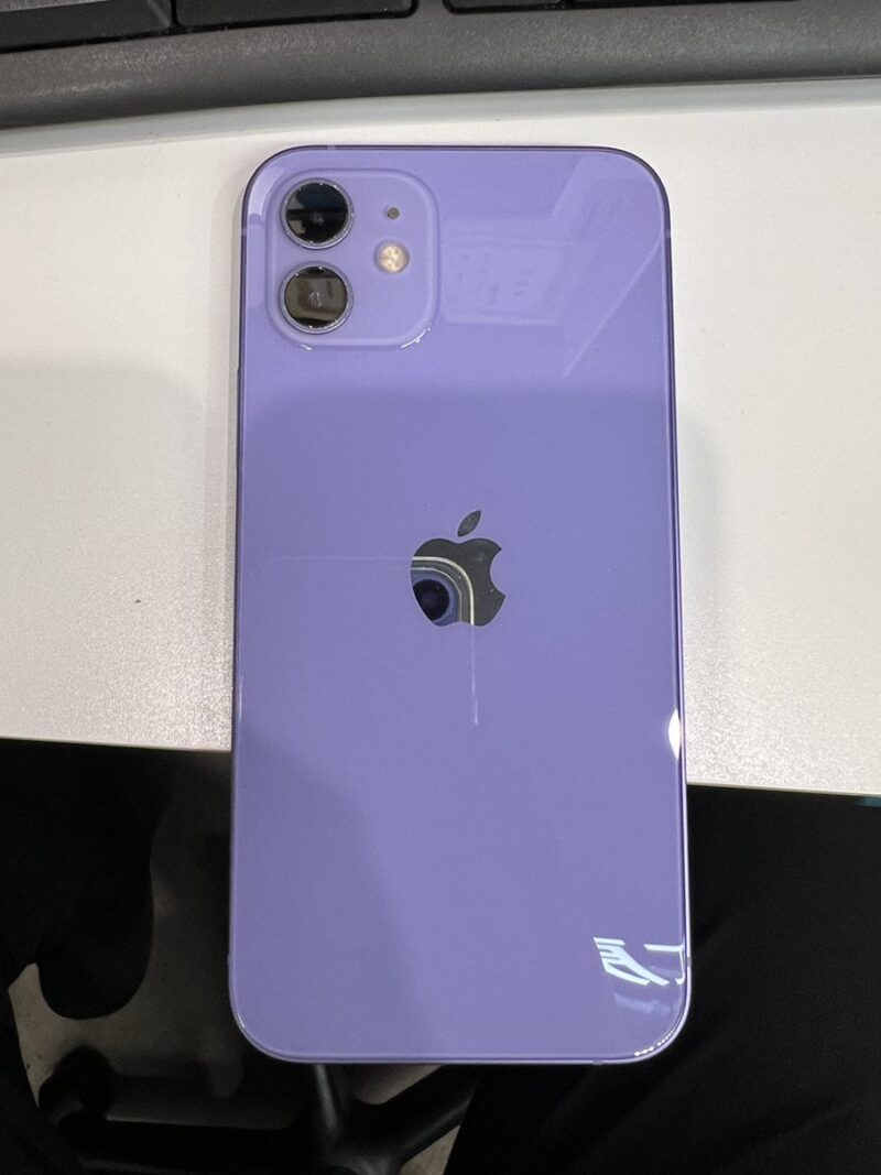 iPhone 12