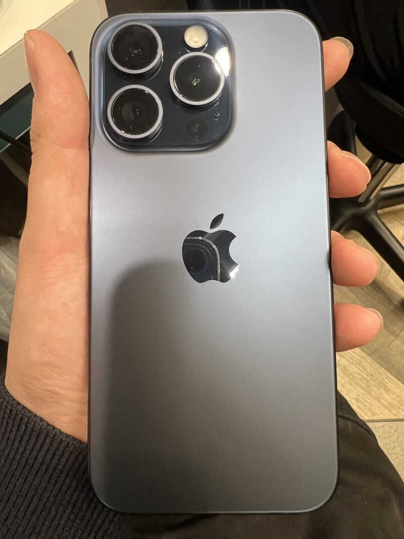 iPhone 13
