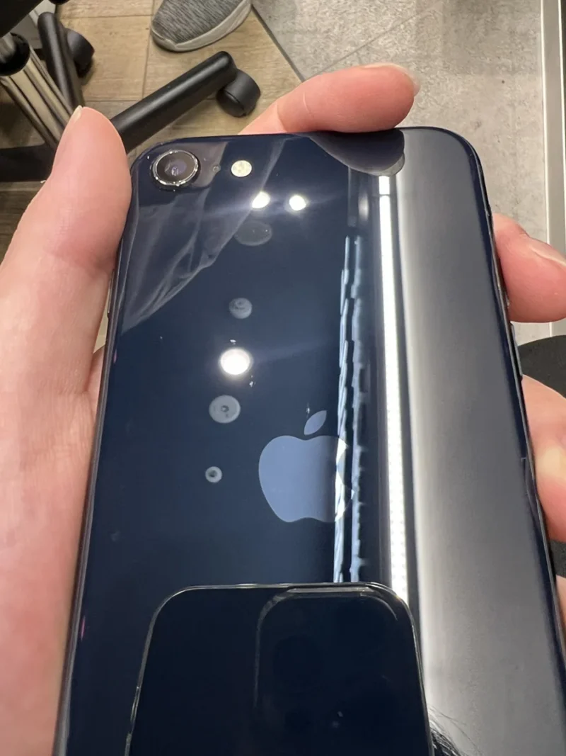 iPhone SE (第3世代)