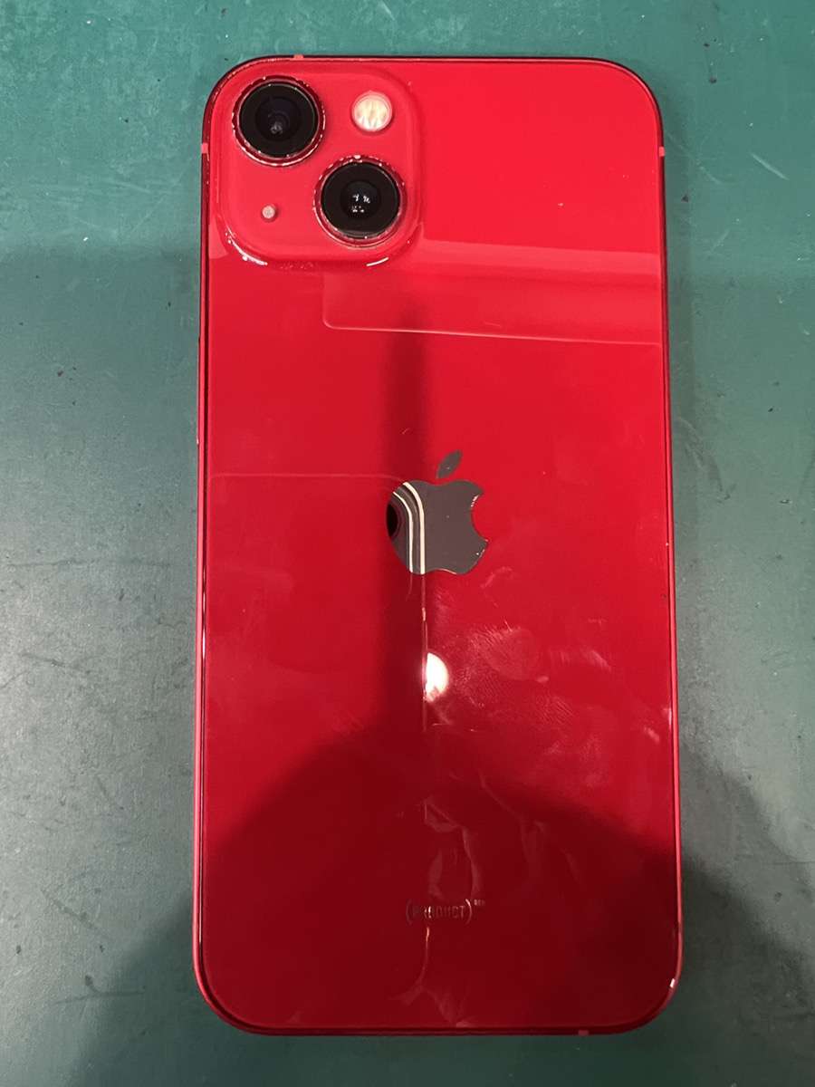 iPhone 13