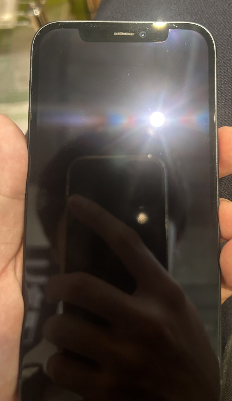 iPhone 12 128GB 16,000円