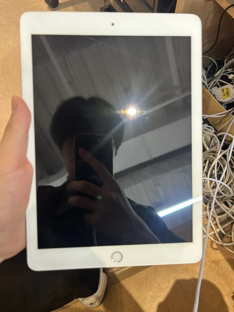 【水戸OPA店】iPad 5 32GB を2,500円で買取しました！