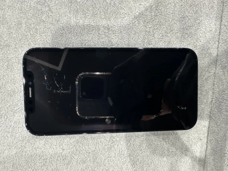 【なんばウォーク店】iPhone 12 Pro 128GB を19,000円で買取しました！