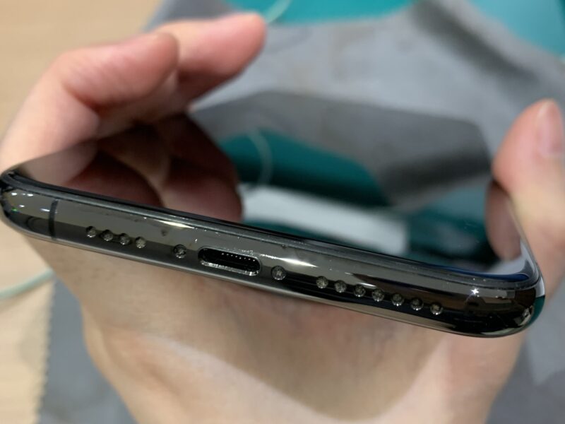 iPhone 11 Pro Max 256GB 17,000円