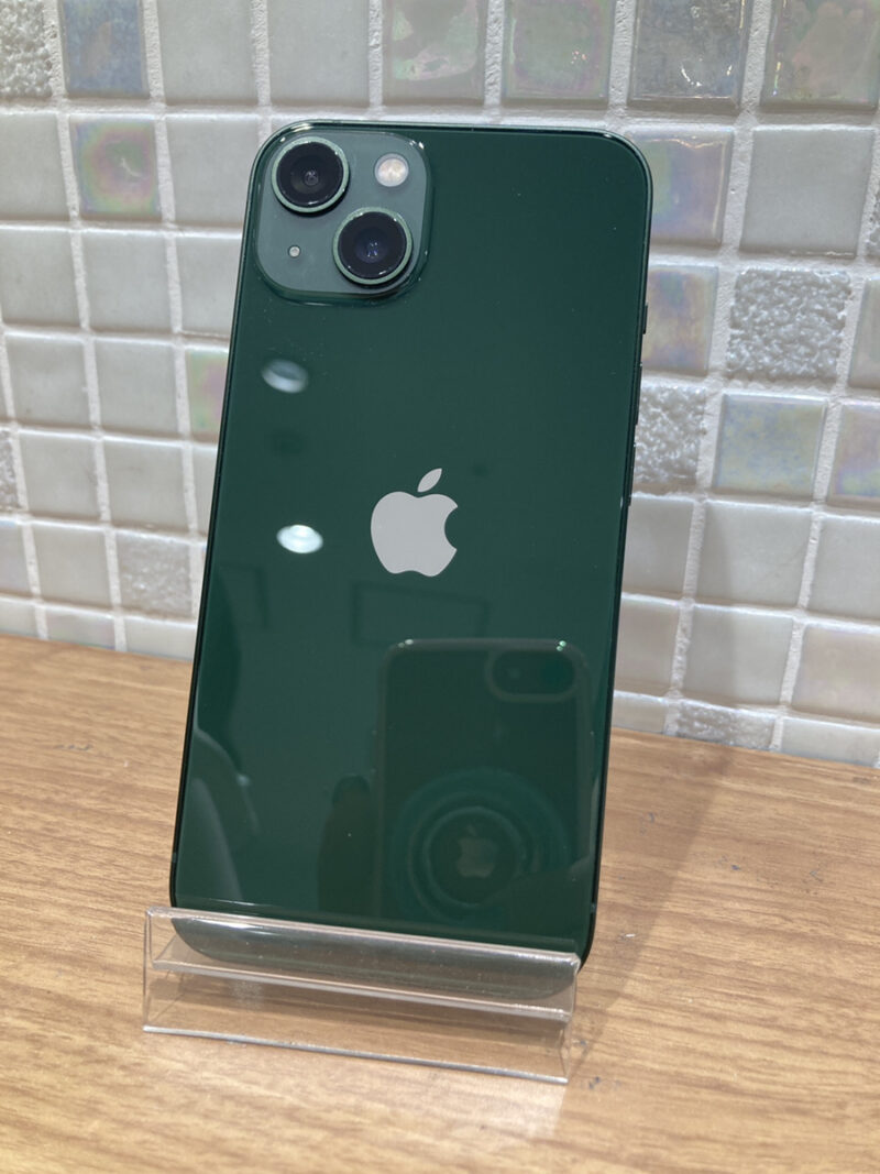 iPhone13