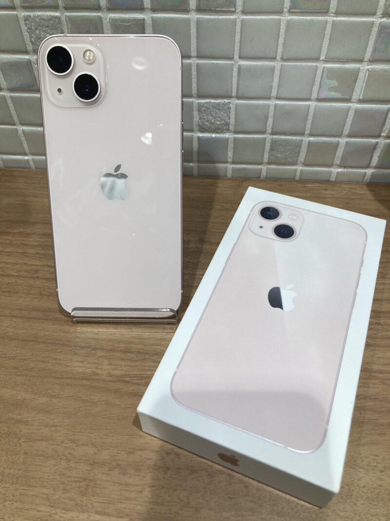 iPhone13