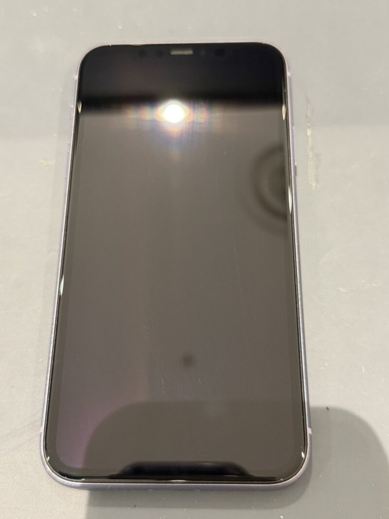 【高崎OPA店】iPhone 11 64GB を8,000円で買取しました！