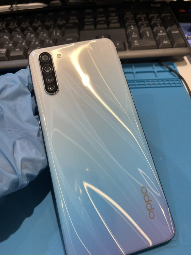 OPPO Reno3 A 128GB 3,000円