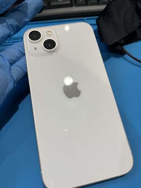 iPhone 13