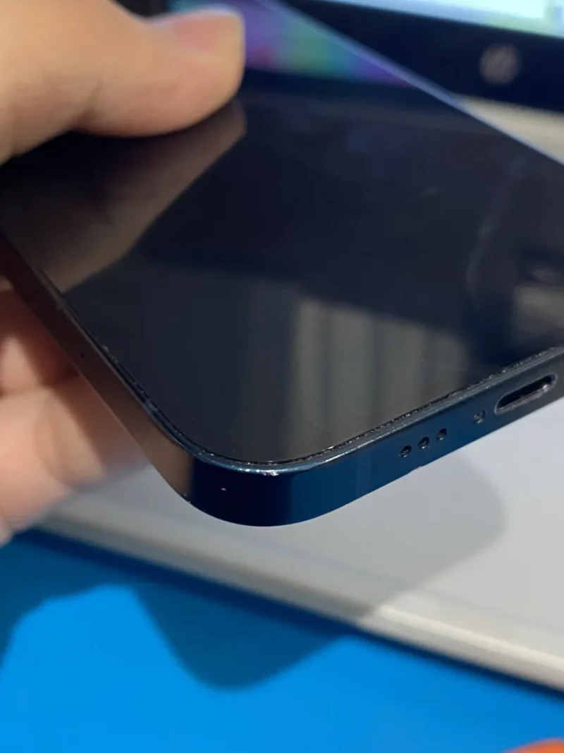iPhone 13 128GB 27,000円