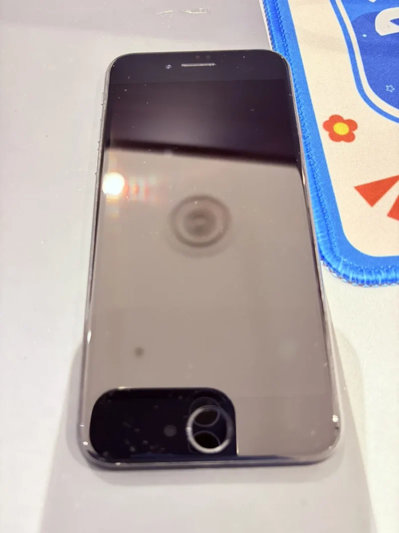 iPhone SE (第3世代)