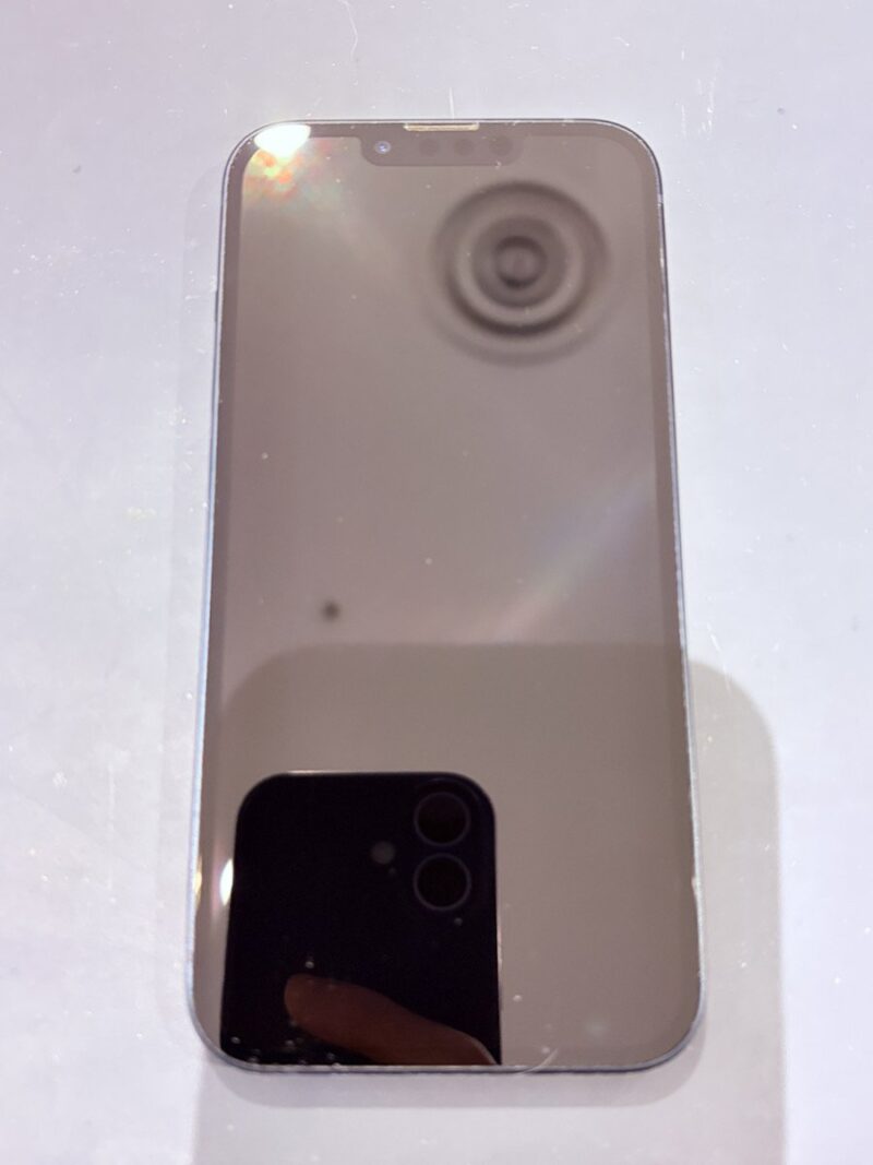 iPhone 13 128GB 28,000円