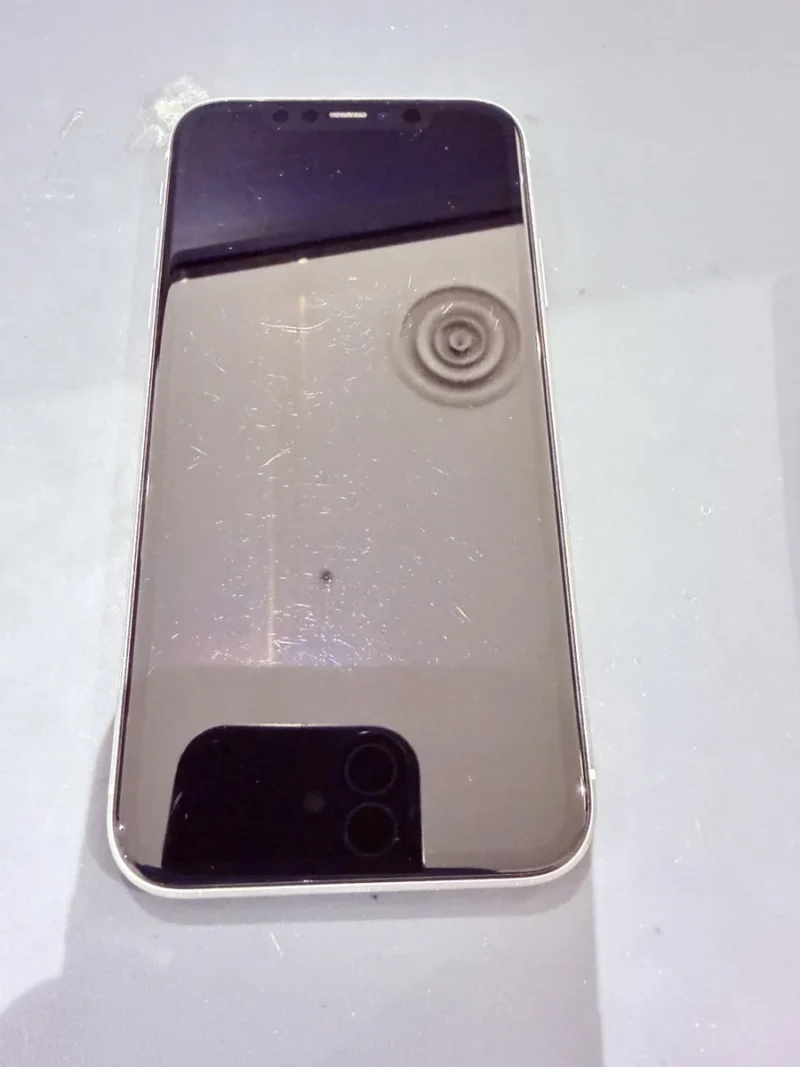 【高崎OPA店】iPhone 11 128GB を10,000円で買取しました！