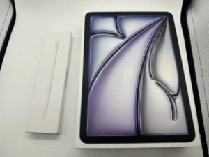 iPad air 11inch(M4) 256GB 74,000円