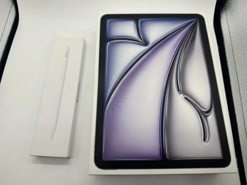 iPad air 11inch(M4) 256GB 74,000円
