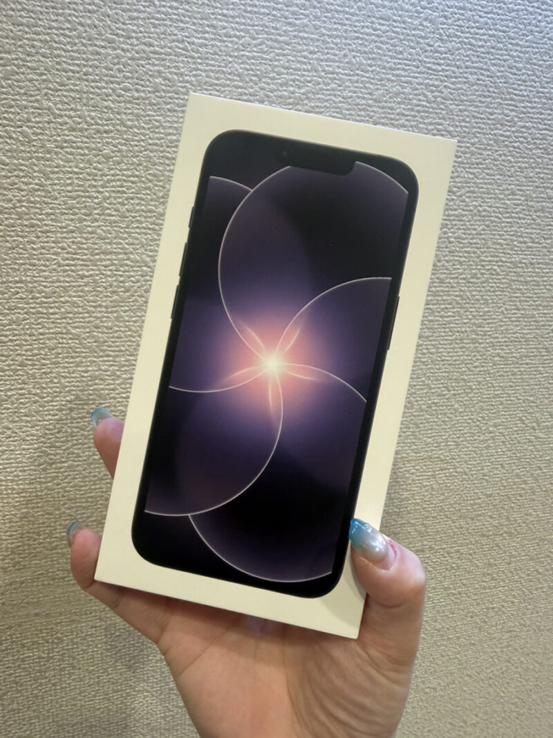 iPhone17e 512GB ブラック au△ 未開封【横浜ビブレ店】