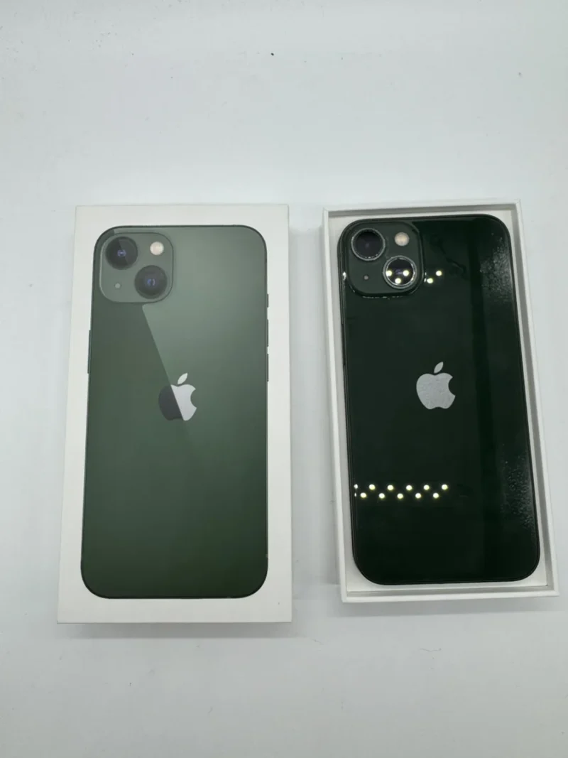 iPhone13