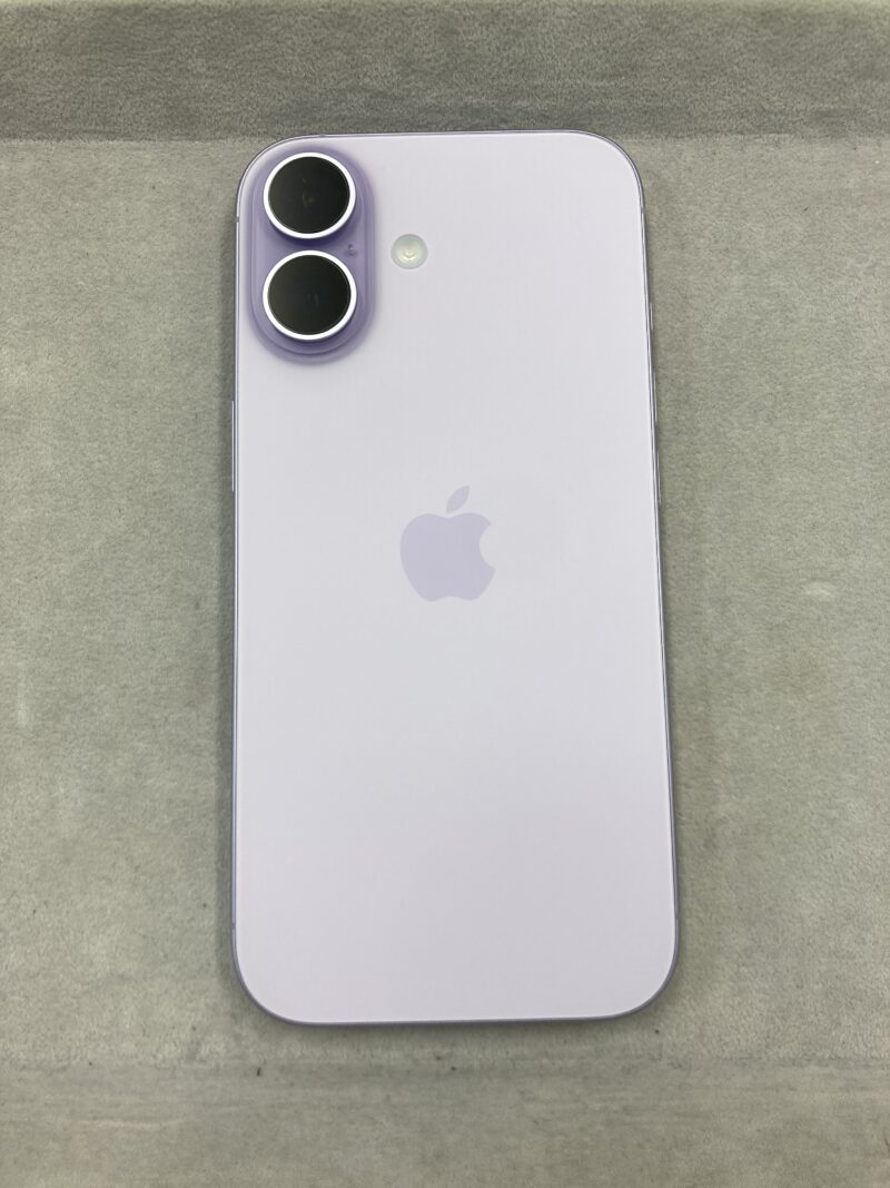 iPhone 17