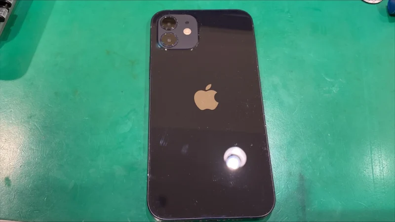 iPhone 12