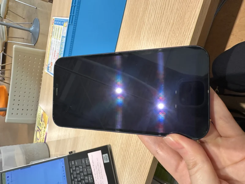 iPhone 12 64GB 14,000円