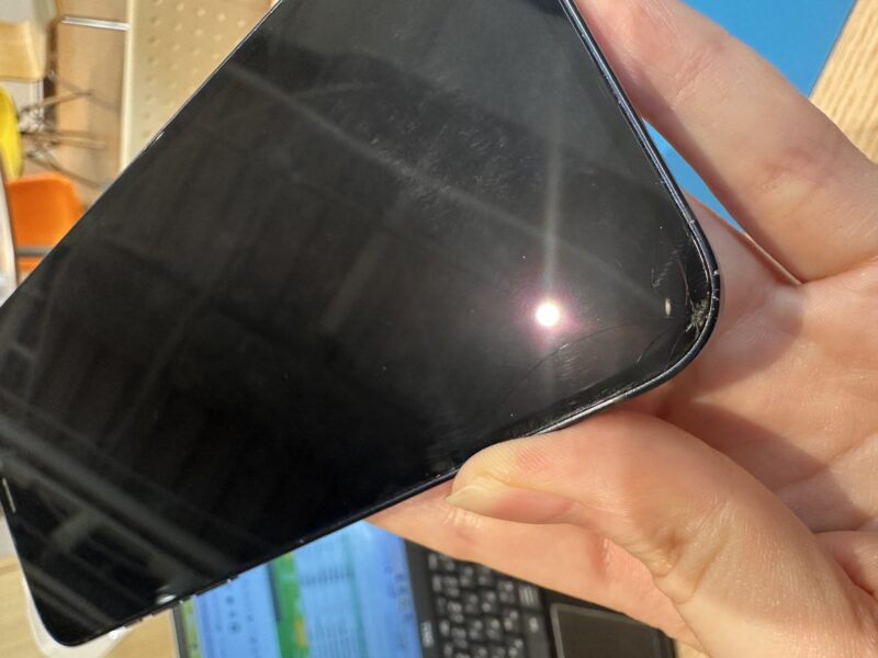 iPhone 12 128GB 8,000円
