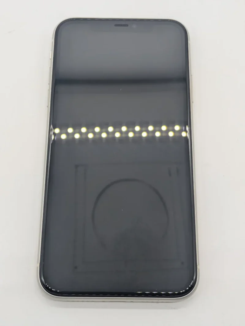 【大阪高槻店】iPhone11 128GB を15,000円で買取しました！